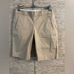 J. Crew Bermuda Chino Shorts Pull-On Khaki Tan Size 0 Stretch Side Zip